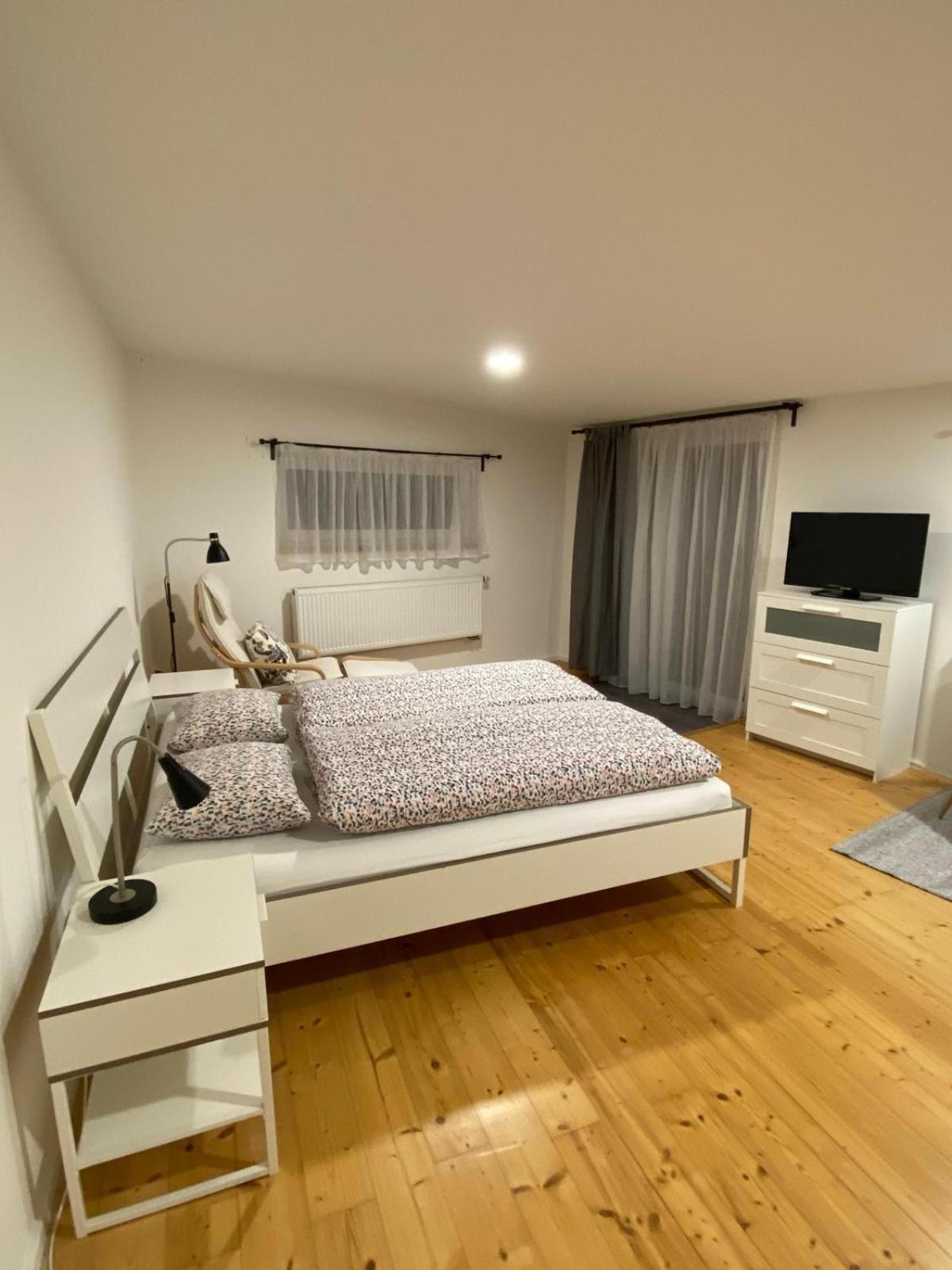 Pod Lipou Appartement Liberec Buitenkant foto